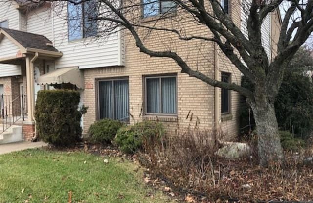 24140 Ashford Lane - 24140 Ashford Lane, Macomb County, MI 48036