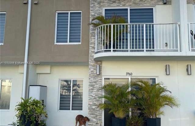 13960 SW 258th Ter photos photos