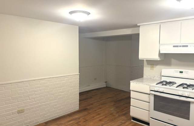 322 College Avenue Gallery 2