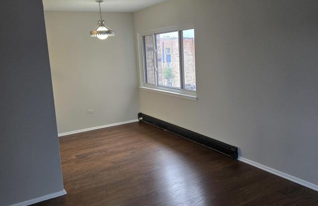 8655 1/2 W Foster Avenue Gallery 4