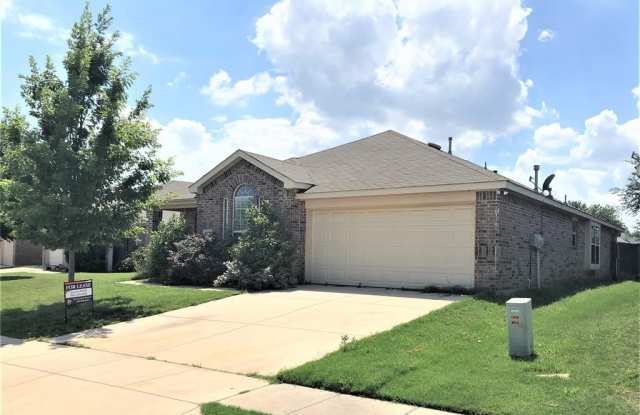 8913 Heartwood Drive - 8913 Heartwood Drive, Fort Worth, TX 76244