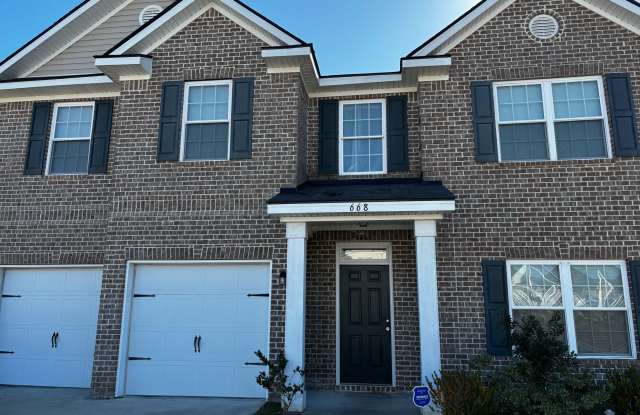 668 Red Oak - 668 Red Oak Lane, Hinesville, GA 31313