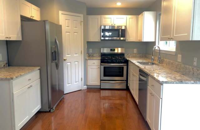 10975 POPE STREET - 10975 Pope Street, Bull Run, VA 20109