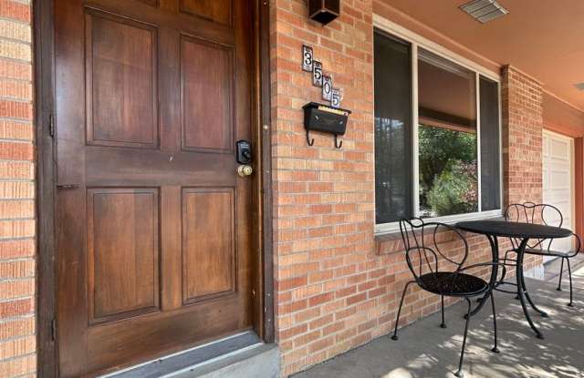 Classic Martin Acres Ranch Style House for Rent! Gallery 4