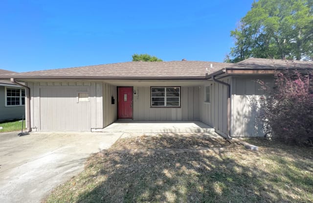 5048 Kent Avenue - 5048 Kent Avenue, Groves, TX 77619