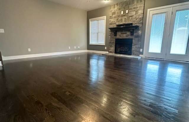 St B Area--Available now Gallery 3