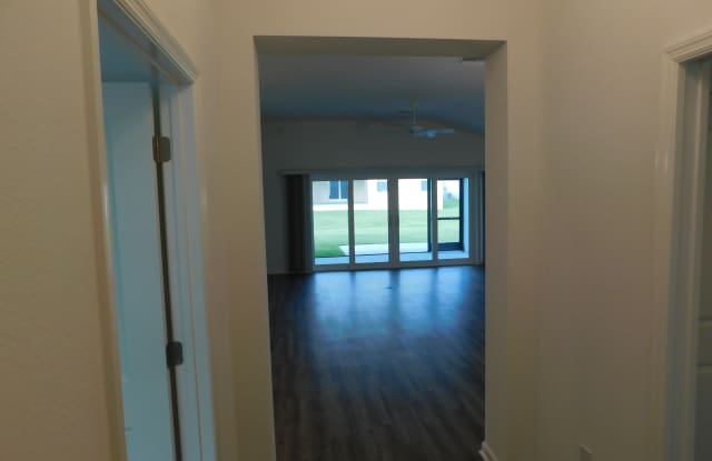1622 Rowell St photos photos 1622 Rowell St photos photos