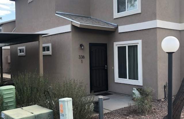 Limberlost Park Townhomes - 2 Months Half Off Rent Gallery 2