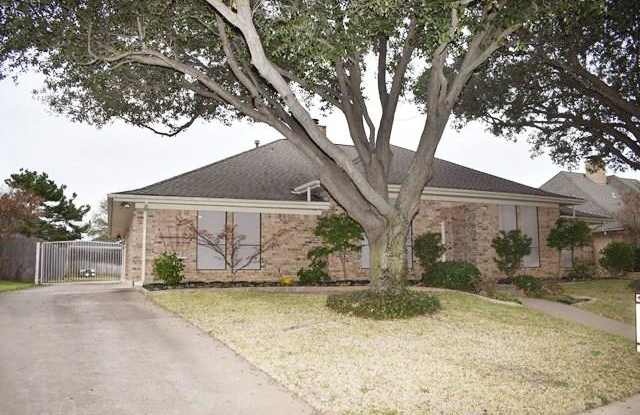 2429 Spring Valley Drive Gallery 2