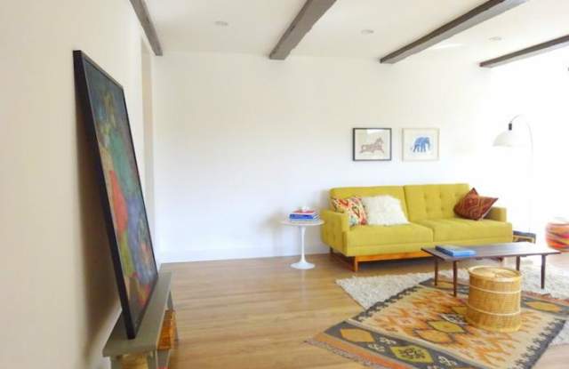 1364 S. Cloverdale Ave Gallery 3