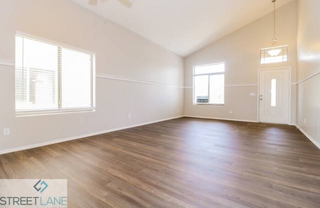 12813 West Mauna Loa Lane Gallery 3