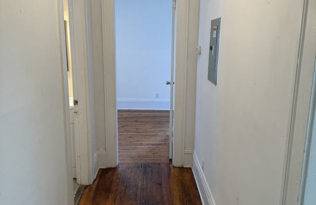 912 Oak Street - 3 Gallery 2