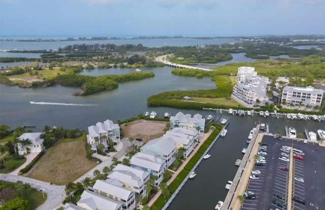 11724 ANGLERS CLUB Drive Gallery 4