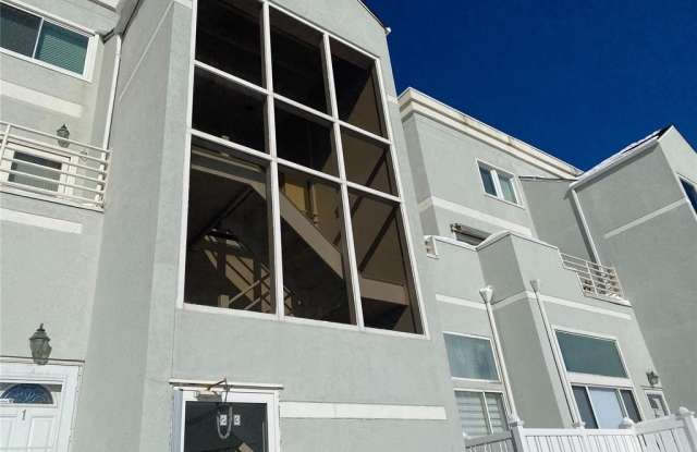 45 E Broadway - 45 East Broadway, Long Beach, NY 11561
