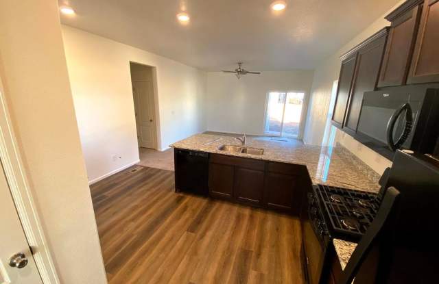 Property for Rent in Lorson Ranch - Colorado Springs Gallery 4