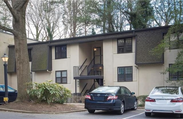 34 Arpege Way NW - 34 Arpege Way Northwest, Atlanta, GA 30327
