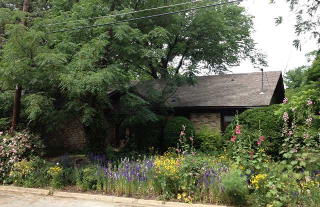 4400 Abbott Ave. Gallery 2