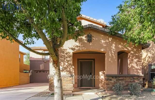18562 West Legend Drive - 18562 West Legend Drive, Surprise, AZ 85374