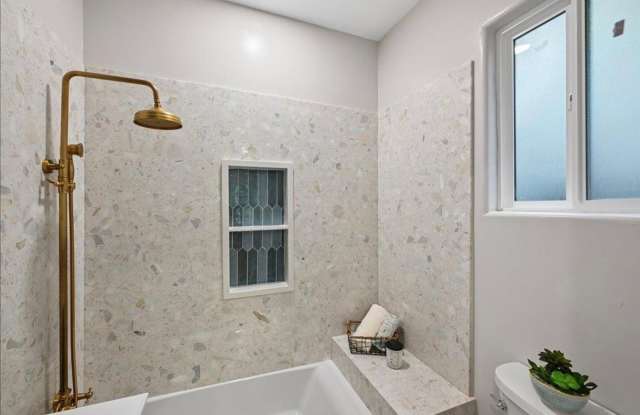 Fully Rebuilt from the Studs | 3BR + Office | 3BA | Downtown Sacramento | Near Southside Park Gallery 3