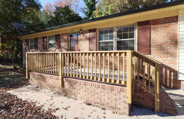 937 Green Cir Dr - 937 Green Circle Drive, Gastonia, NC 28054