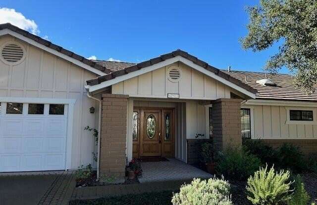 692 Hillside Drive photos photos
