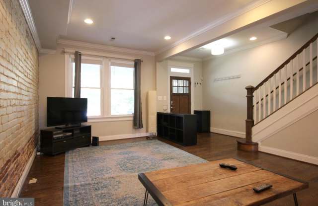 4706 8TH STREET NW Gallery 4