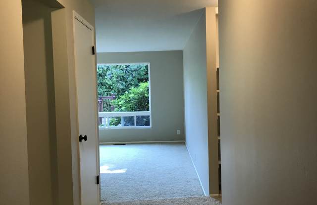3404 179 Th Avenue North East Gallery 2
