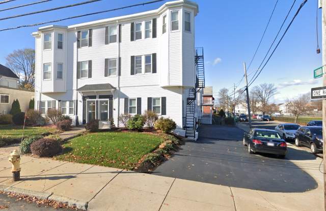 220 Middlesex Ave, Medford photos photos