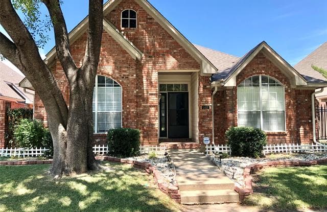 307 Red River Trail - 307 Red River Trail, Irving, TX 75063