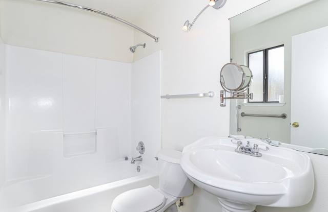 753 Commodore Dr Nw photos photos 753 Commodore Dr Nw photos photos