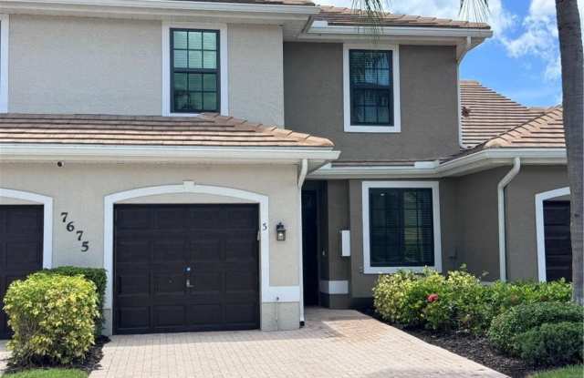 7675 Meadow Lakes dr Gallery 2