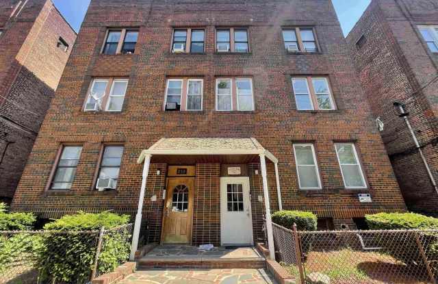 256 CLENDENNY AVE - 256 Clendenny Avenue, Jersey City, NJ 07304