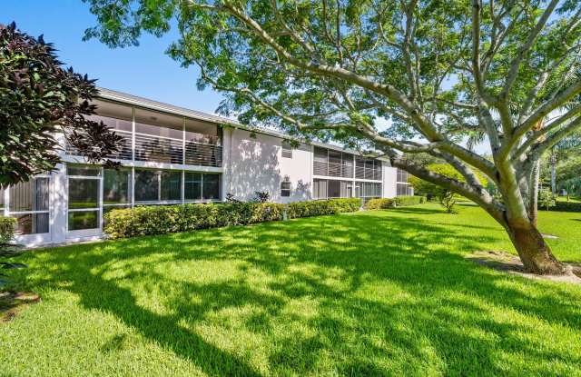 4 Westwood Avenue photos photos