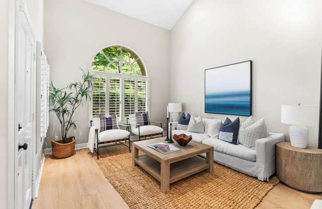 4 Nightingale Dr Gallery 2