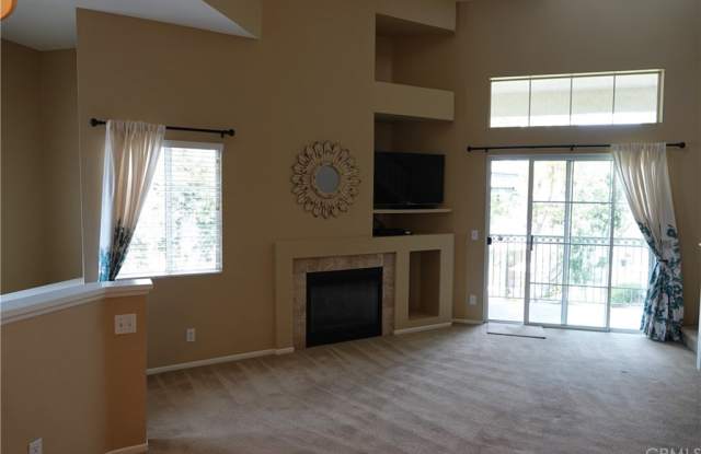 8015 E Treeview Court Gallery 4