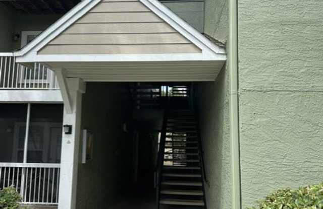 Private, Spacious, Gated and Super Cute 1 Bed room in The Villas at Timberlin Park!!! Gallery 3