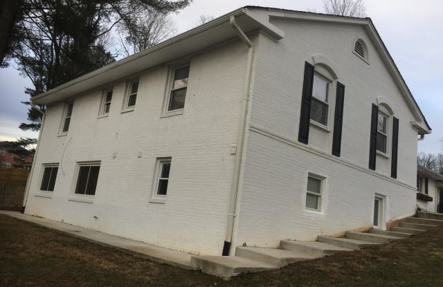 401 KIMBLEWICK DRIVE - 401 Kimblewick Drive, Colesville, MD 20904