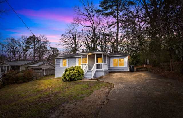Beautifully Renovated 3 Bedroom 2 Bath Home Available now! photos photos