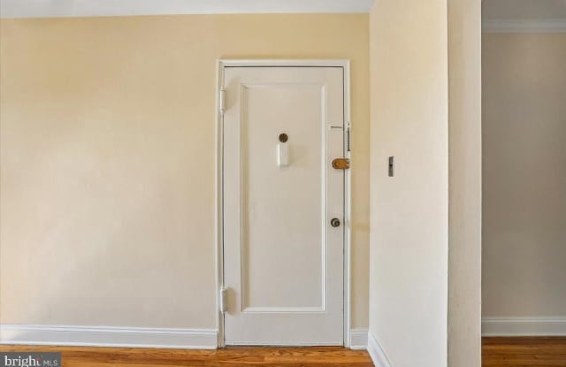2406 COLSTON Drive Gallery 2