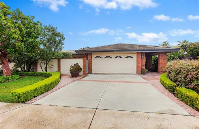 15 Beachcomber Drive - 15 Beachcomber Drive, Newport Beach, CA 92625