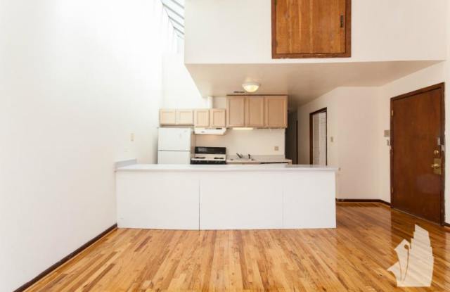 2523 North Lincoln Avenue photos photos