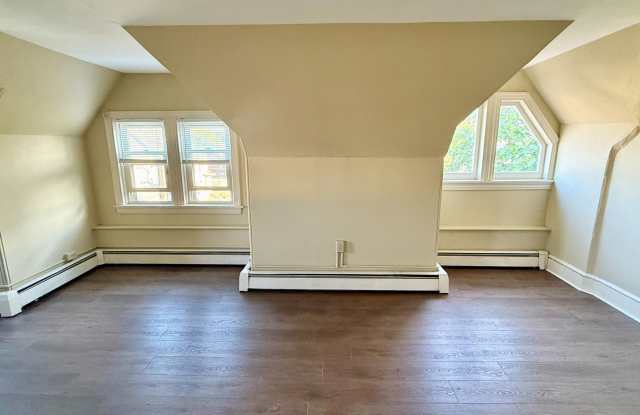 344 KING Street unit: Apt. I, 3Rd Floor - 344 King Street, Pottstown, PA 19464