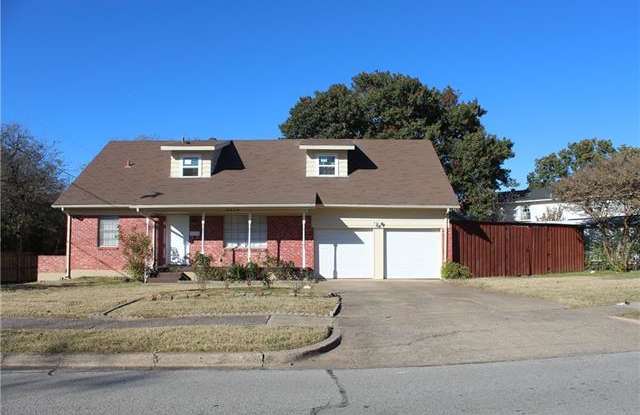 2819 Hollandale Lane - 2819 Hollandale Lane, Farmers Branch, TX 75234