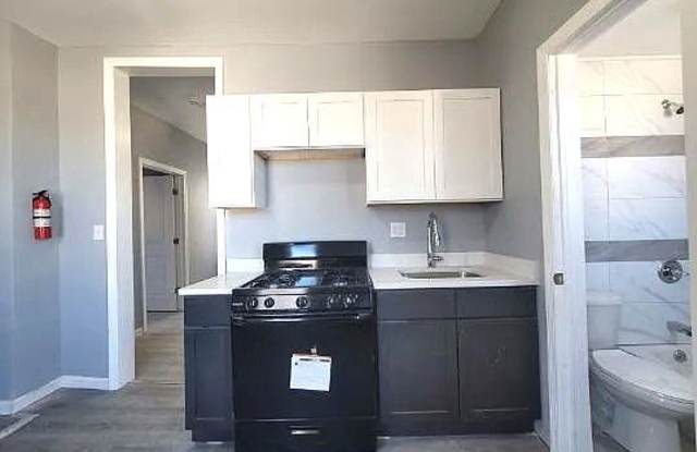 104 Sunset Avenue photos photos