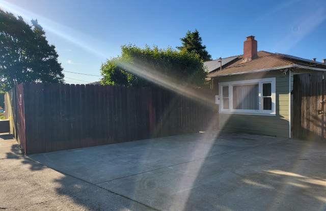 Single Story home located in El Sobrante, CA... photos photos