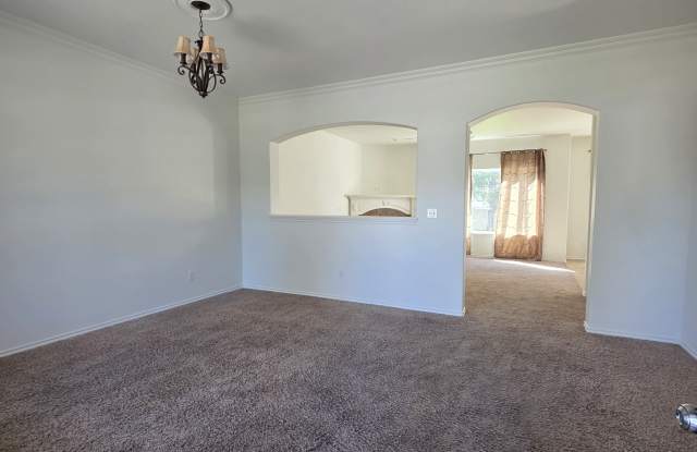4887 North Chimney Peak Avenue Gallery 4