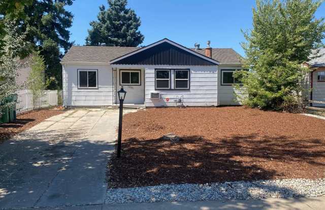 **Peaceful 4 bedroom home in Aurora, CO** - 1225 Lima Street, Aurora, CO 80010