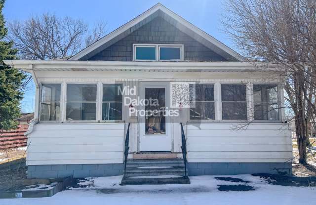 933 E 5th-3 Bedroom House photos photos