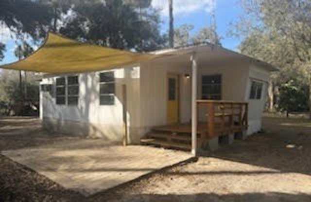10145 E Lucas Trail Gallery 1