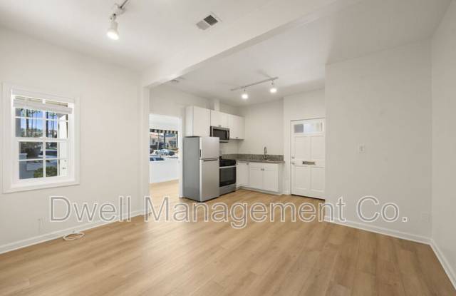 8451 La Mesa Blvd photos photos